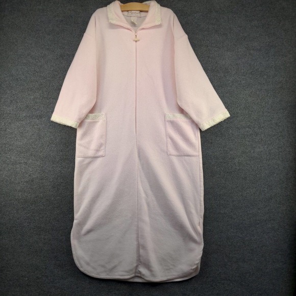 Signature II by Stan Herman Women's Zip Up Fleece Fuzzy Robe Pink Actual 49x55 - Picture 2 of 13